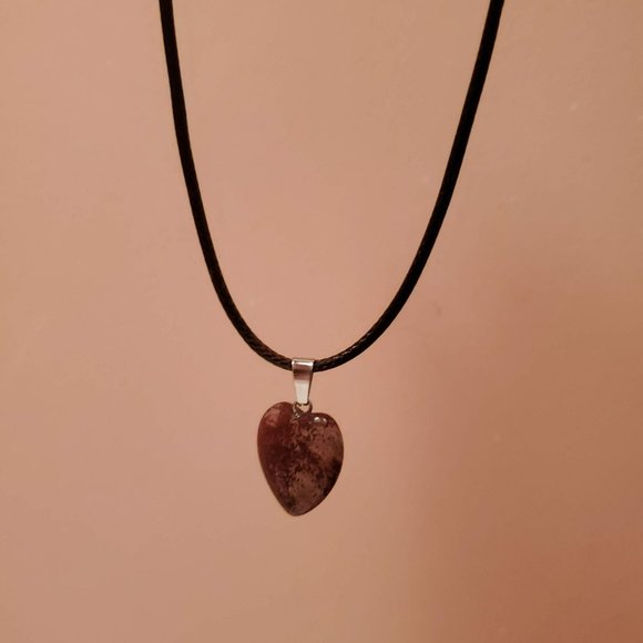 Red Jasper Gemstone Heart Necklace, Polished Rock Pendant, natural stone gift - Picture 6 of 8